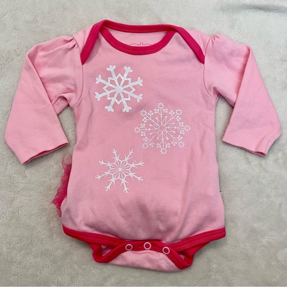 Ruffle Butts One Pieces Ruffle Butts Baby Onesie And Tutu New Size